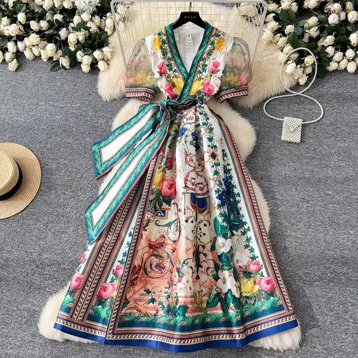 Robe longue de vacances à fleurs magnifiques françaises pour femmes, col en V, manches courtes bouff