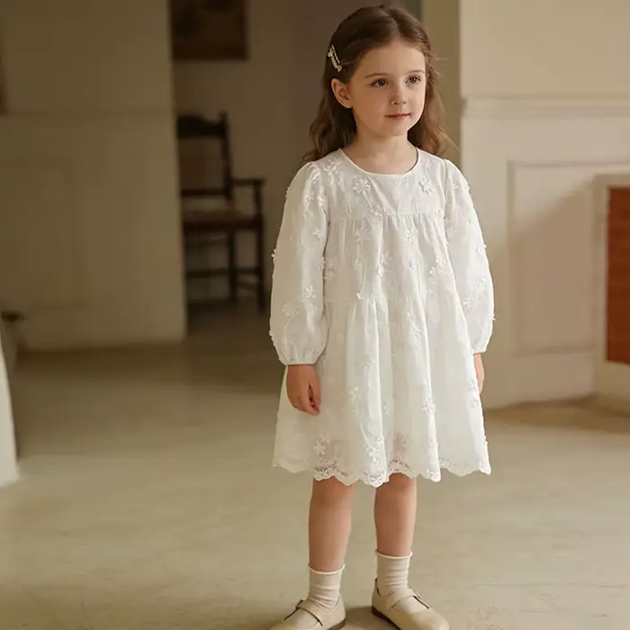 Robe de princesse en dentelle blanche pour filles