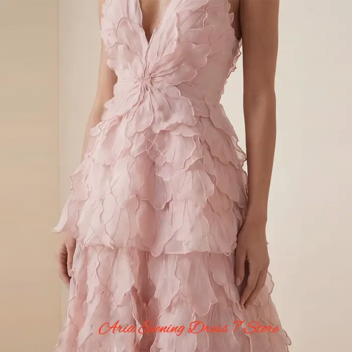 Robe de soirée classique en organza à col en V