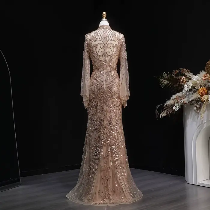 Robe de soirée Sharon Said Dubaï à motif géométrique perlé, manches longues évasées, silhouette sirène, forme de balayage pour femmes occasions spéciales
