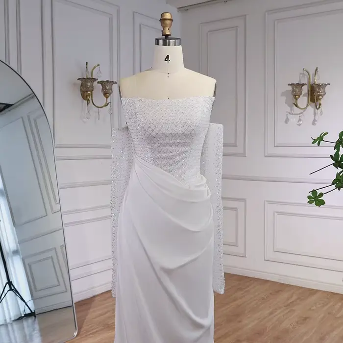 Serene Hill – robe de soirée personnalisée en perles blanches