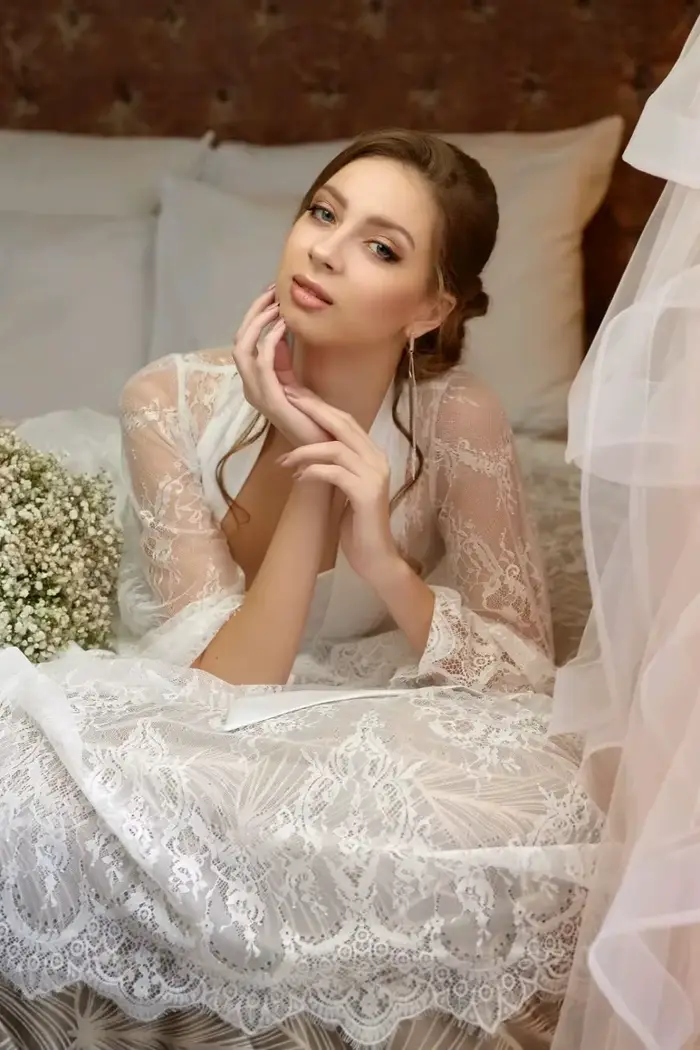 Robe de Mariée 2 Pièces en Dentelle Complète