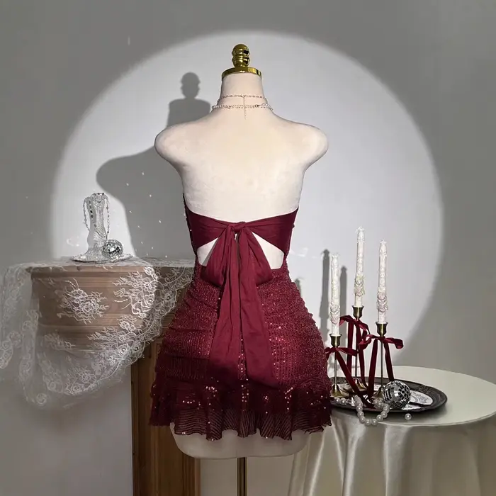 Robe tube asymétrique à sequins brillants pour femme