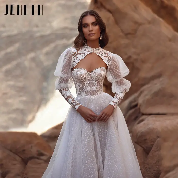 JEHETH Robe de Mariée Tulle Coupe A Col Cœur Veste Dentelle Amovible Col Haut Appliques Florales Paillettes Dos V Bas Traîne Chapelle Classique Shooting Désert Rocheux Bohème au Coucher de Soleil