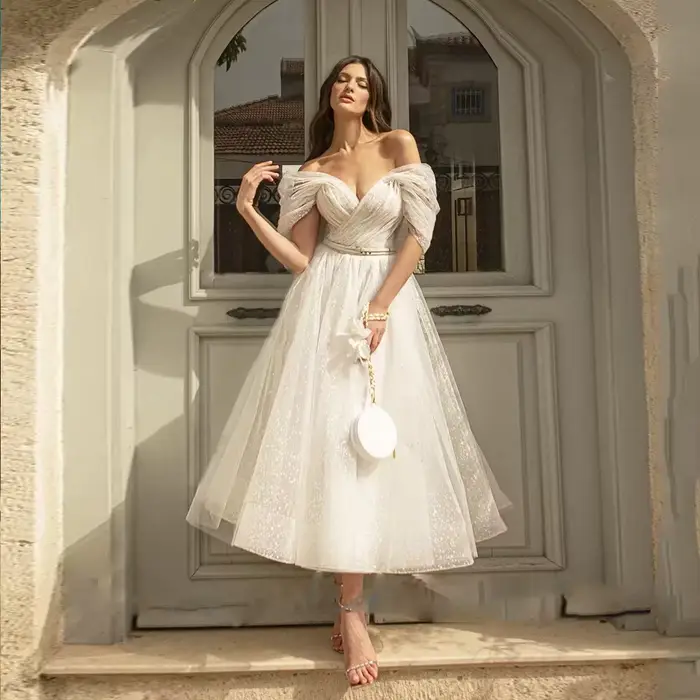 Robe de mariée Boho en Tulle à paillettes pour femmes, tenue de plage courte, bon marché, 2022
