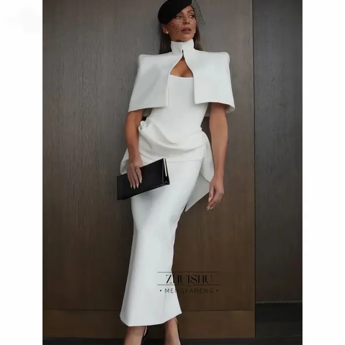 Robe de soirée vintage pour invité de mariage avec cape