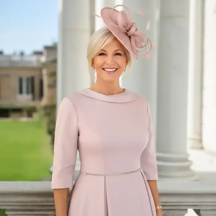 Robe de soirée sirène personnalisée en satin plissé à épaules dénudées