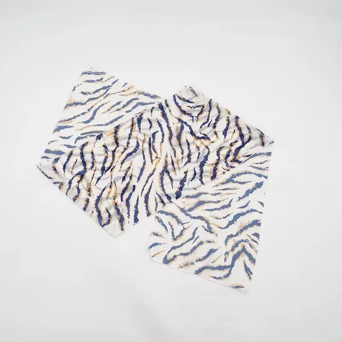 Mini-robe de plage à rayures imprimées en maille avec foulard