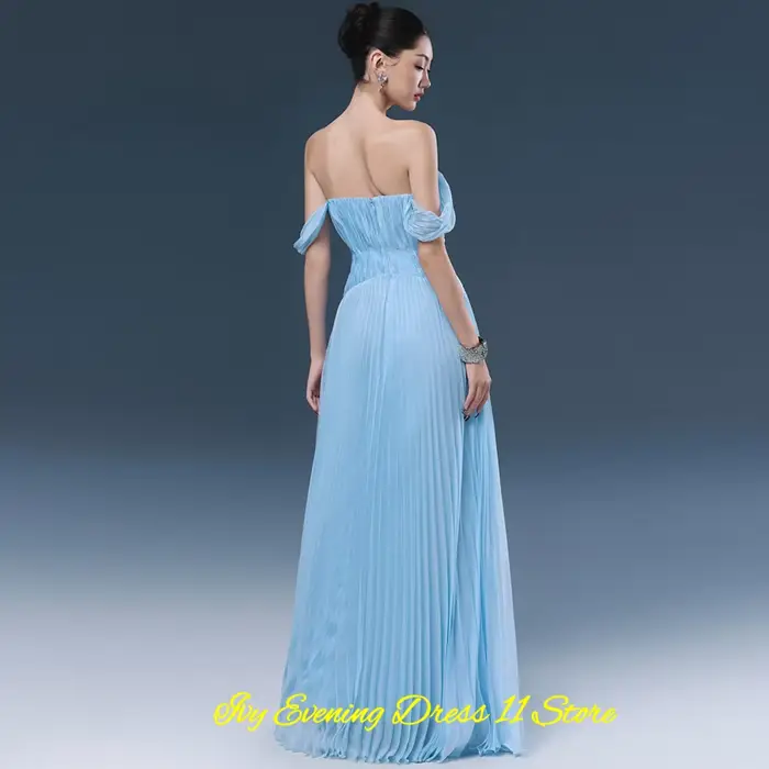 Robe de soirée élégante en mousseline de soie bleue