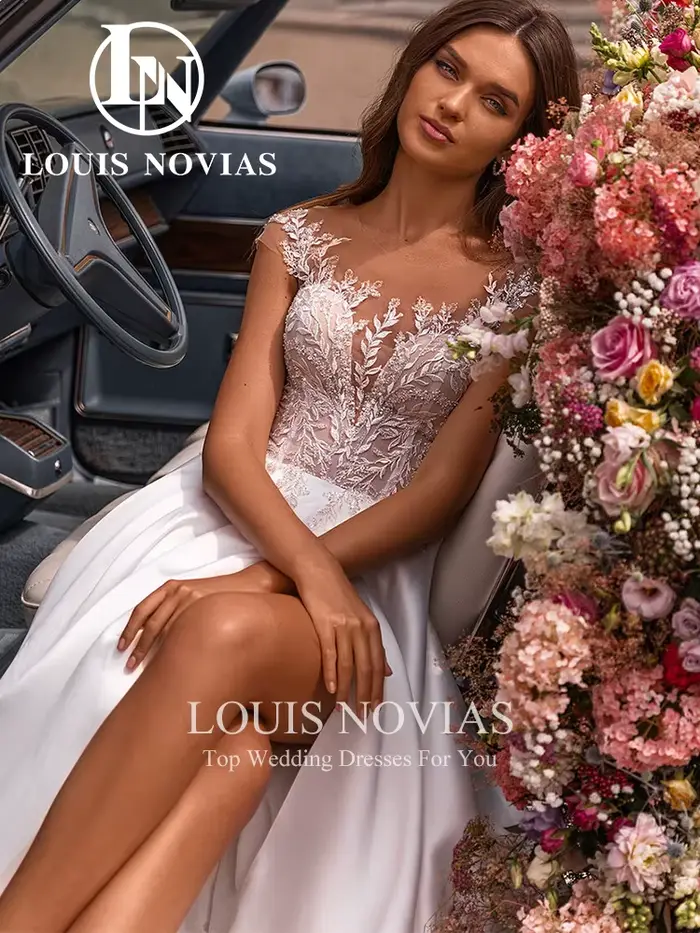Robe de Mariée Louis Novias Bohème Col en V Profond Cristal Perles Soie Coton Polyester Occasions Spéciales