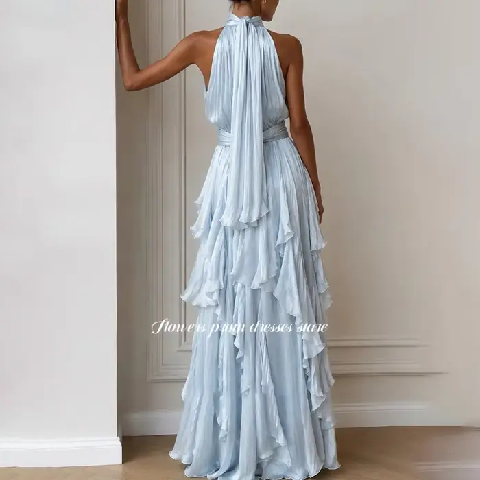 Robe de soirée à bretelles avec fleurs et volants pour occasions formelles classiques personnalisables élégante à offrir pour femmes