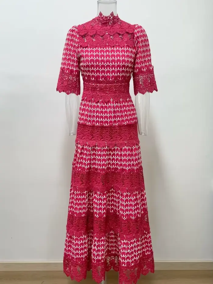 Eshin Style élégant 2025 été nouveau Chic dames robe mi-longue rouge avec manches courtes motif Unique détail fluide à plusieurs niveaux TH9652