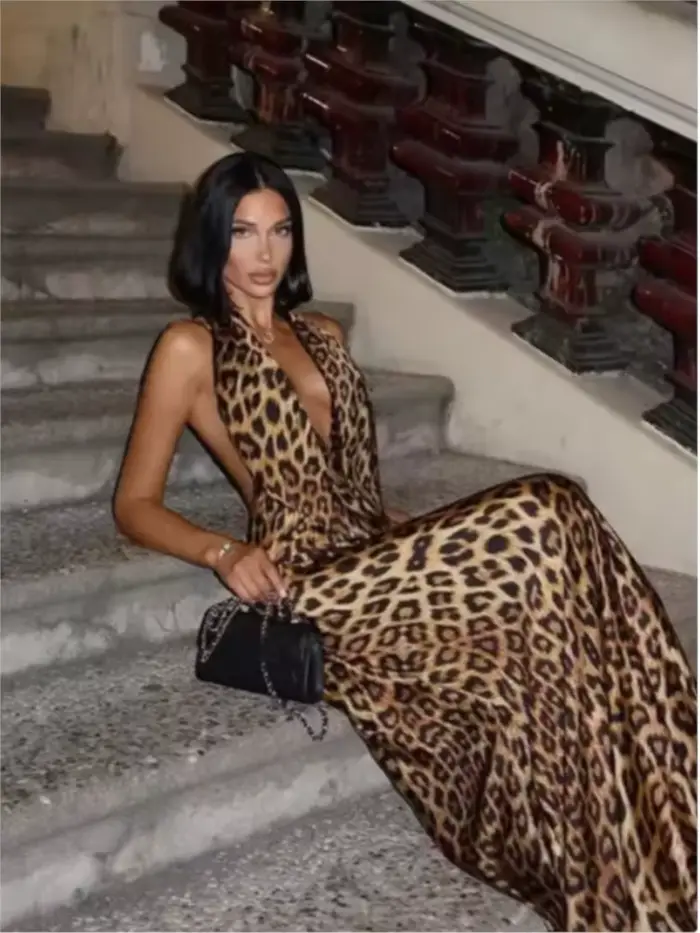 Robe longue à lacets et col en V pour femmes imprimé léopard dos nu décolleté plongeant silhouette slimmé sexy nouvelle collection été polyesters