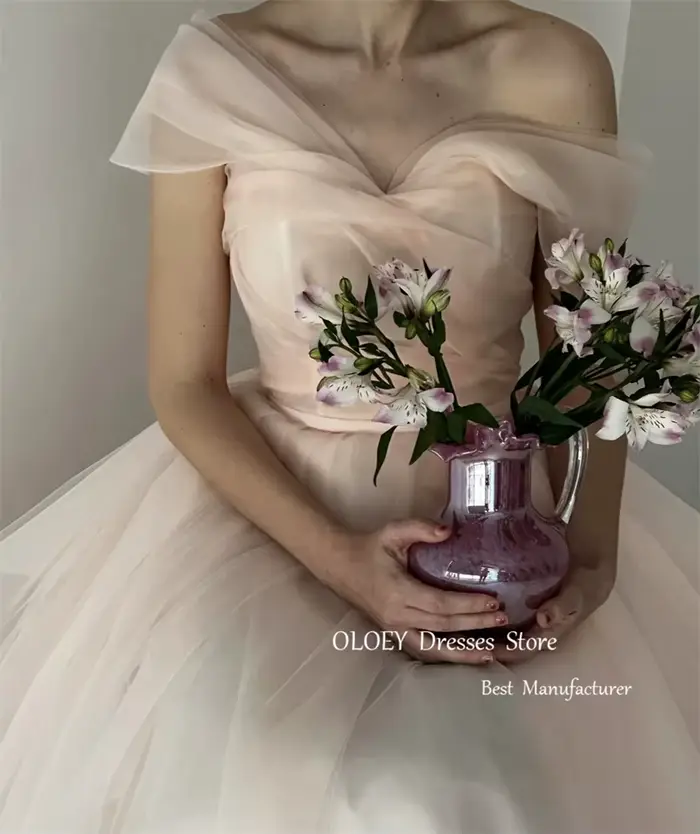 Robes de mariée rose nickel é