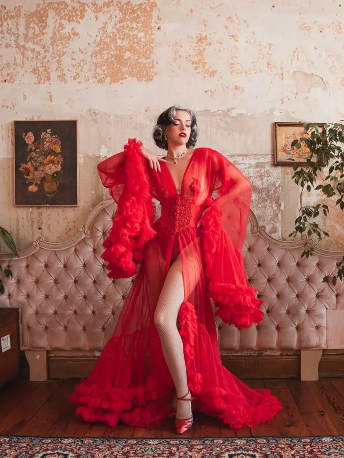 Robe de soirée chic à volants pour femmes, col en V, manches longues, transparente, personnalisable pour soirées officielles et cérémonies de maternité