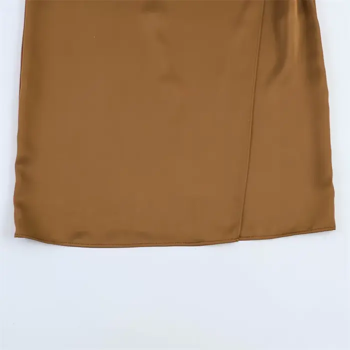 Robe élégante effet satin pour femme