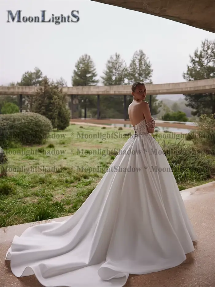 Robe de Mariage Vintage Moonlight Trapèze à Lacets sans Manches pour Femmes Occasions Spéciales Grande Taille Soirées de Mariage Personnalisées