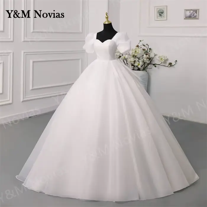 Robe de mariée en polyester princesse sans manches avec soutien-gorge intégré pour femmes enceintes et occasions spéciales
