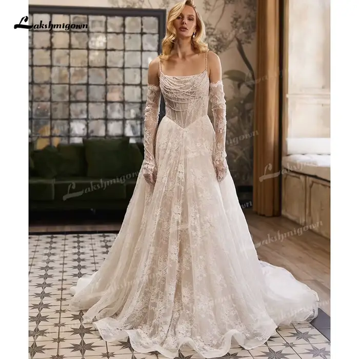 Robe de mariée bohème à bretelles spaghetti, coupe trapèze, dentelle florale et perles, personnalisa