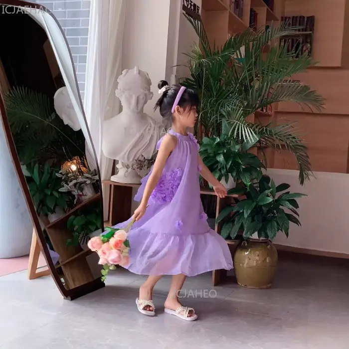 Nouvelles Robes Assorties Mère-Fille Style Français Tenues Familiales Femmes Filles Robe Longue Maxi d'Été Col Halter
