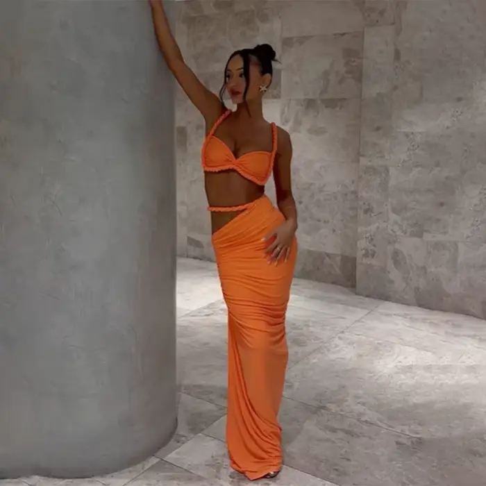 Île belle robe Ins fille épicée vent coeur Machine Sexy bord de mer vacances île haute fente portant ensemble deux pièces