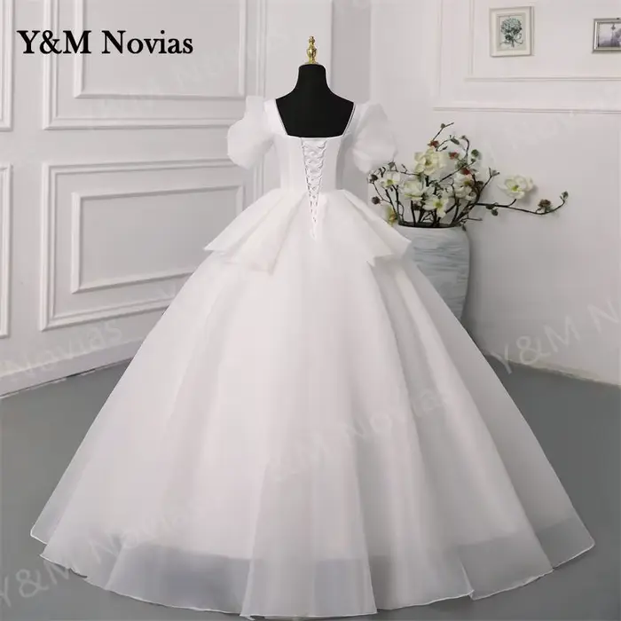 Robe de mariée en polyester princesse sans manches avec soutien-gorge intégré pour femmes enceintes et occasions spéciales