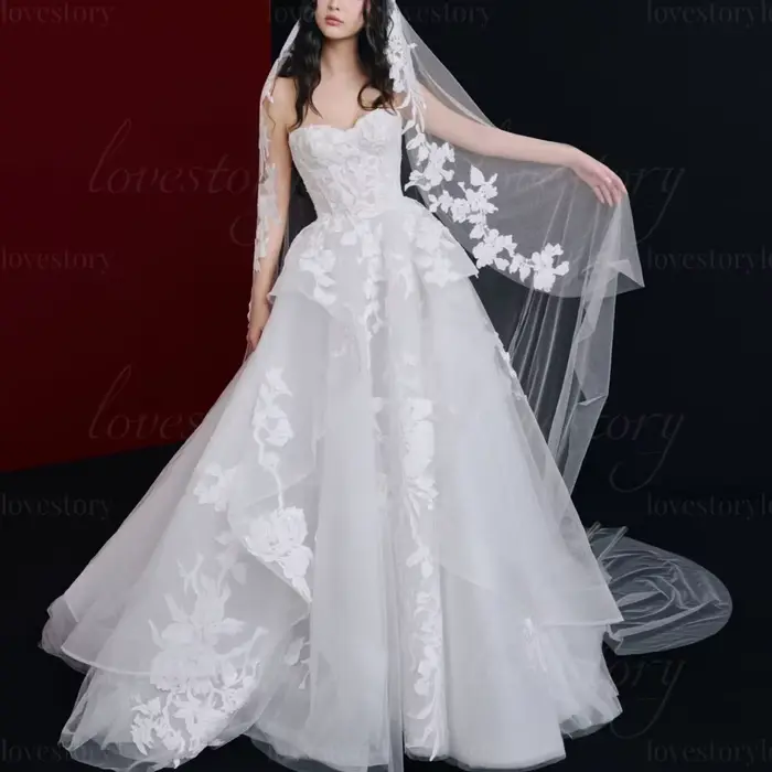 Robes de mariée personnalisées de style moderne