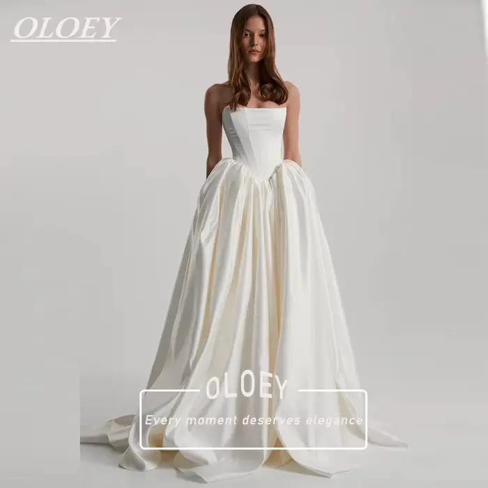 OLOEY – robe de mariée élégante, sans bretelles, coupe trapèze, en satin doux, avec corset, dos à la