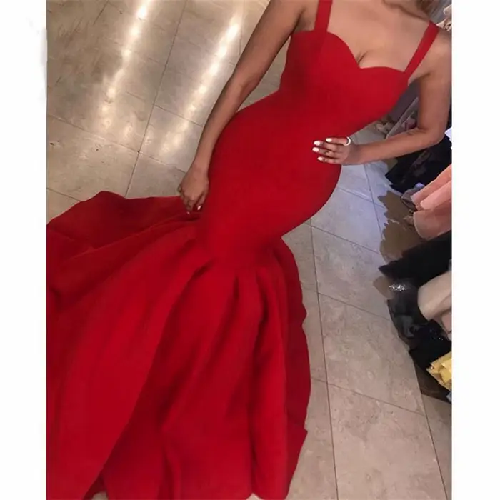 Robes de soirée sirène rouge vin vert 2026 Femmes