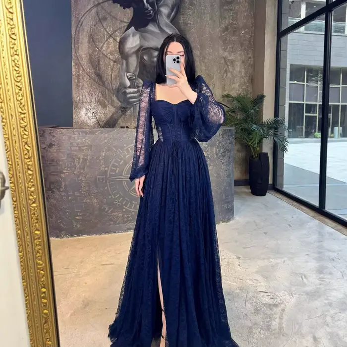 Robe longue élégante à manches longues en dentelle, Nouveau style 2026, pour le marché international, style professionnel, en tissu polyester