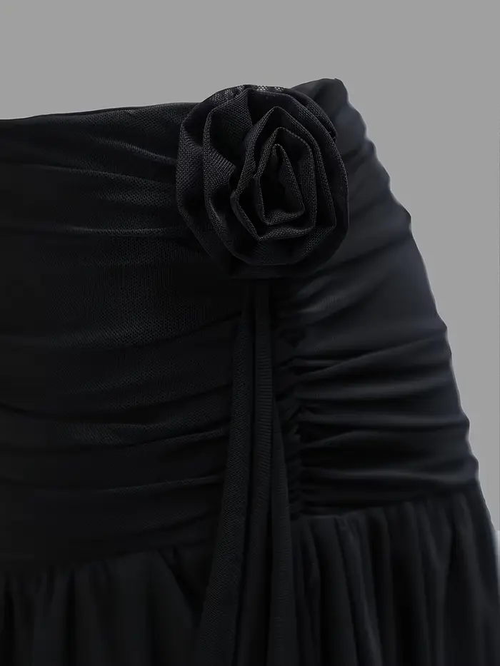 Robe mi-longue noire élégante à fleurs semi-transparente pour femme