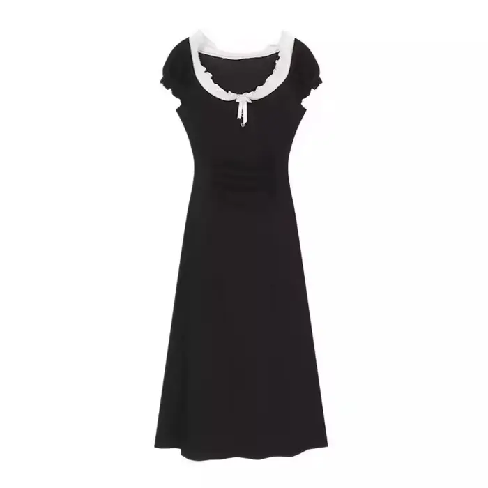 Robe noire d'été pour femmes