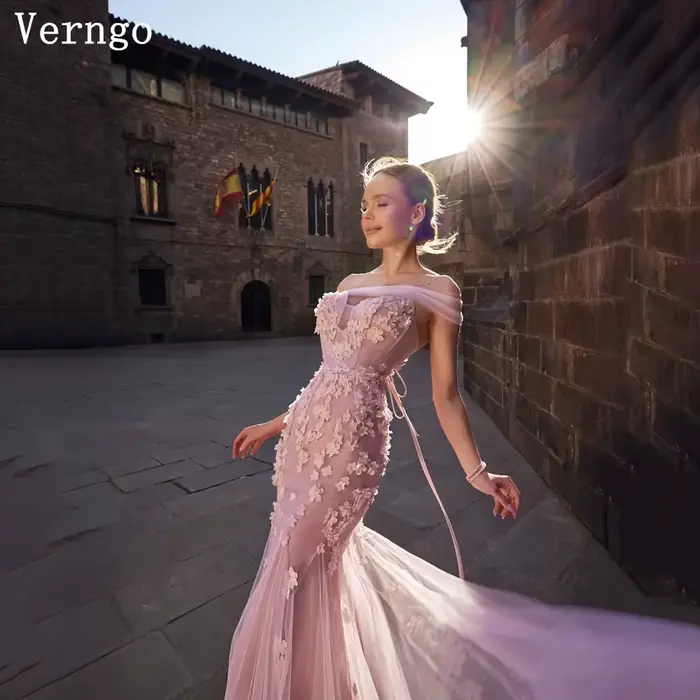 Robe de soirée en tulle rose poudré Verngo