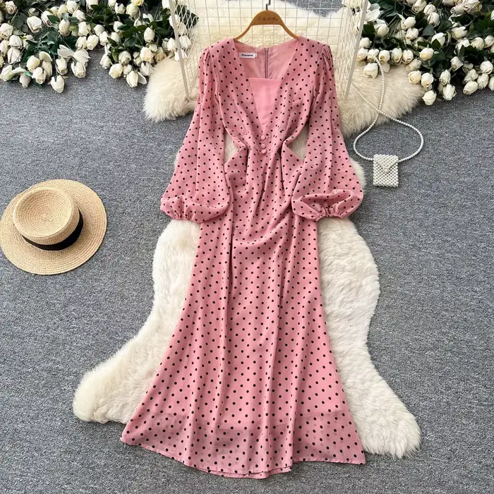 Robe longue femme imprimée à pois, style Y2K streetwear, col en V, manches lanternes, taille ajustée