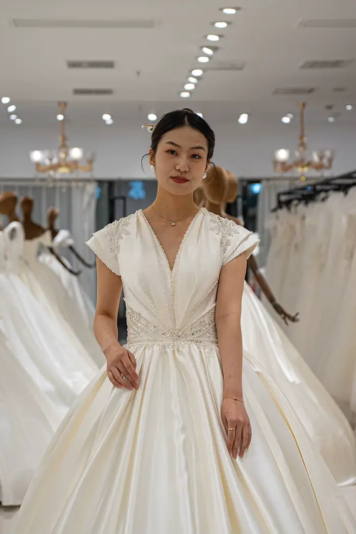 9159 robe de mariée personnalisée 2025 dentelle or satin