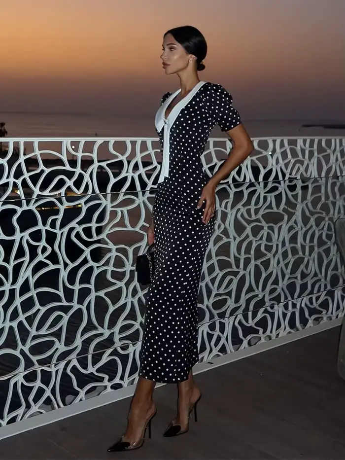 Robes imprimées à pois pour femmes mode Sexy Streetwear manches courtes gaine col rabattu col en v longues