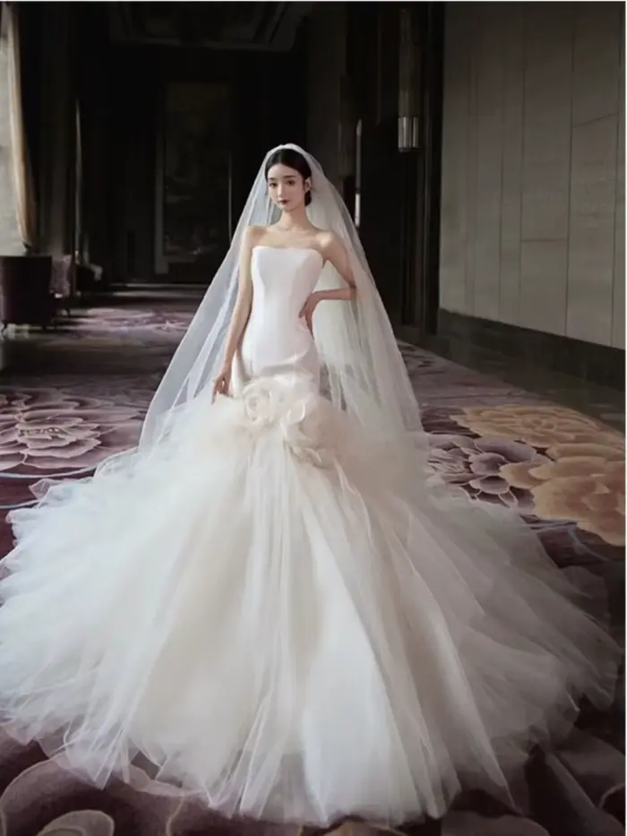 Robe de mariée en Satin blanc
