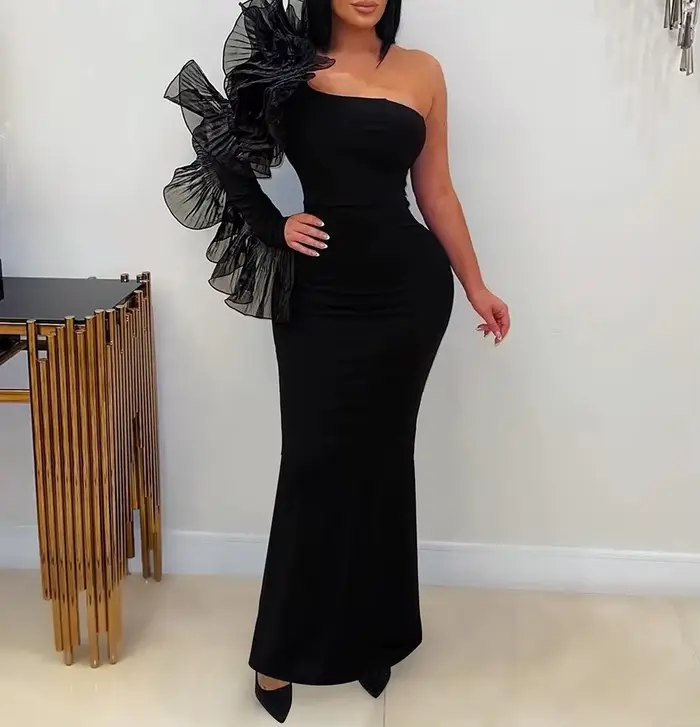 Robe longue asymétrique pour femme