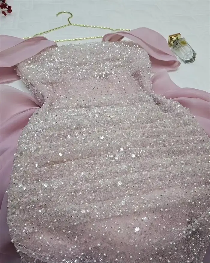 Robes de bal personnalisées élégantes