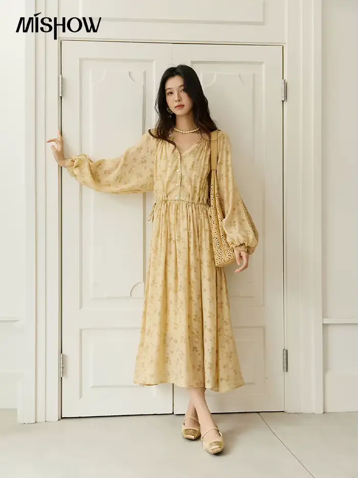 MISHOW jaune impression robe pour femme 2025 automne élégant dentelle lanterne manches taille mince longue
