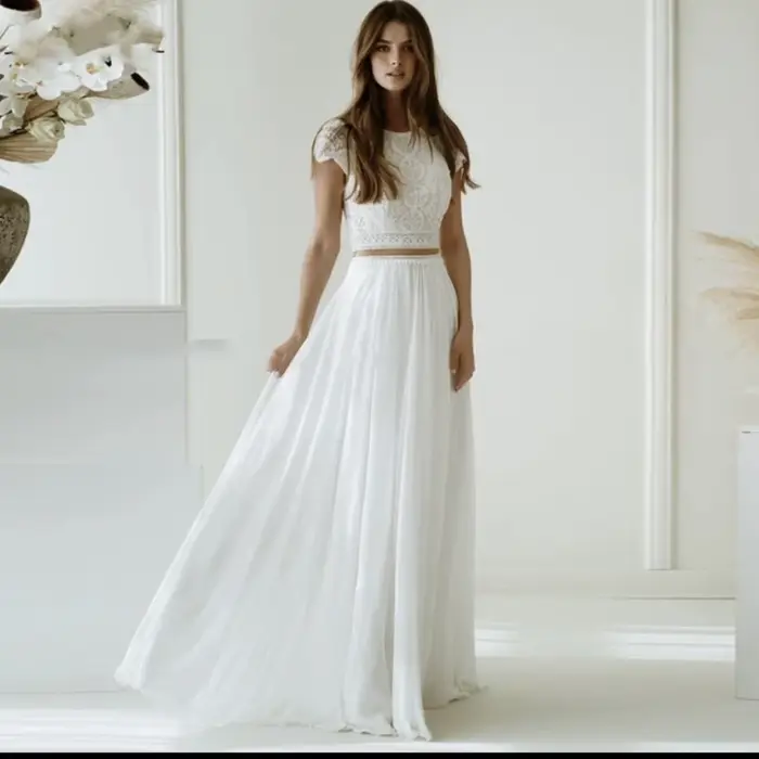 Robe de soirée en dentelle blanche sur mesure