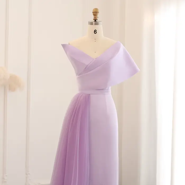 Robe de soirée Sharon Said exquise avec train de balayage et décoration en perles et cristal pour femmes occasions spéciales vert sauge