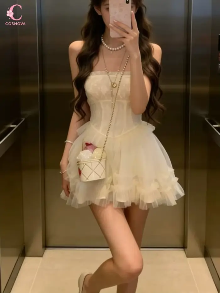 Robes mini sexy sans bretelles en dentelle froncée et dos nu pour femme