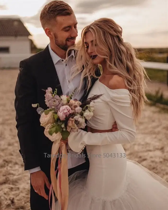 Robe de mariée en jersey bohème deux pièces personnalisée manches longues taille basse polyester avec train de la cour pour femmes romantique et décontractée occasions spéciales