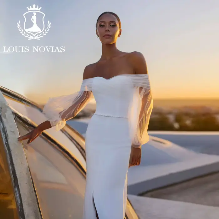 LOUIS NOVIAS sirène Satin robes De mariée pour les femmes manches bouffantes col bateau gaine dos nu