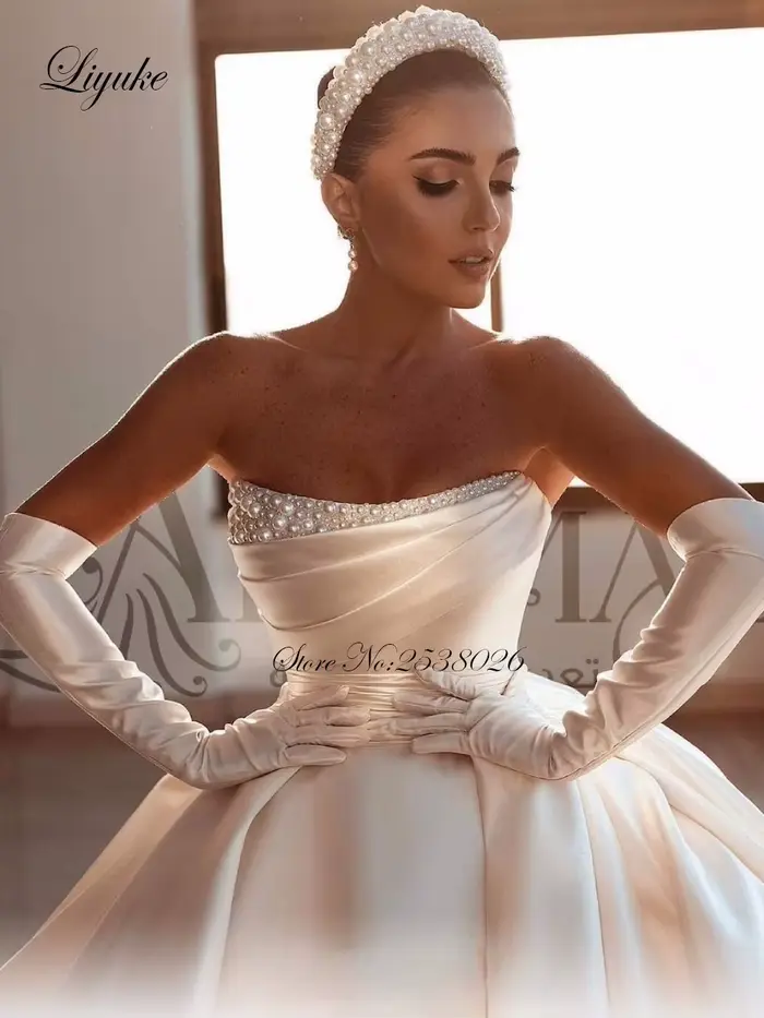 Liyuke luxe à plusieurs niveaux Satin Robe De bal
