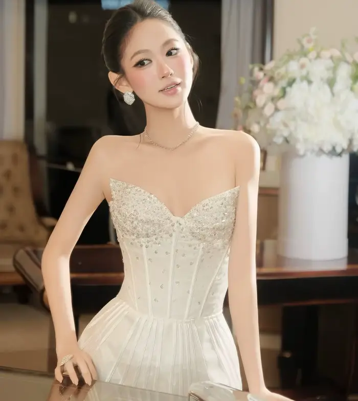Robe de soirée élégante pour femme, robe de cocktail, robe de cérémonie pour invitée de mariage, mini bustier scintillant avec cristaux pour femmes, occasions spéciales et événements nocturnes