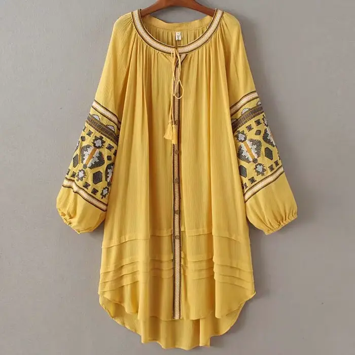 Robe Boho en coton pour femmes, broderie florale, col rond, pompon, lanterne, manches longues, chemise Vintage, décontractée, vacances