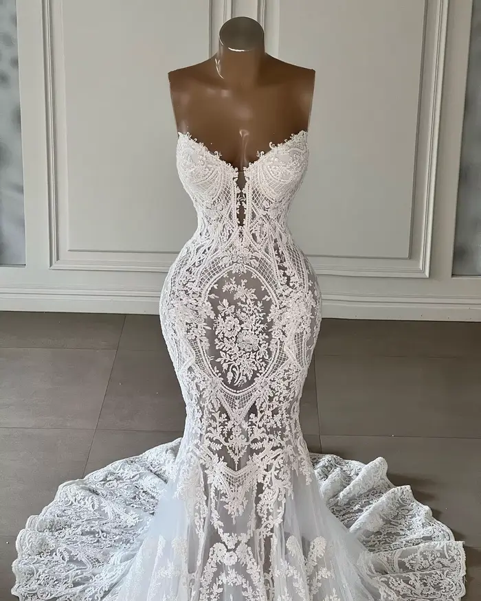 Robe de mariée sirène en dentelle avec appliques et soutien-gorge intégré pour femmes enceintes et occasions spéciales