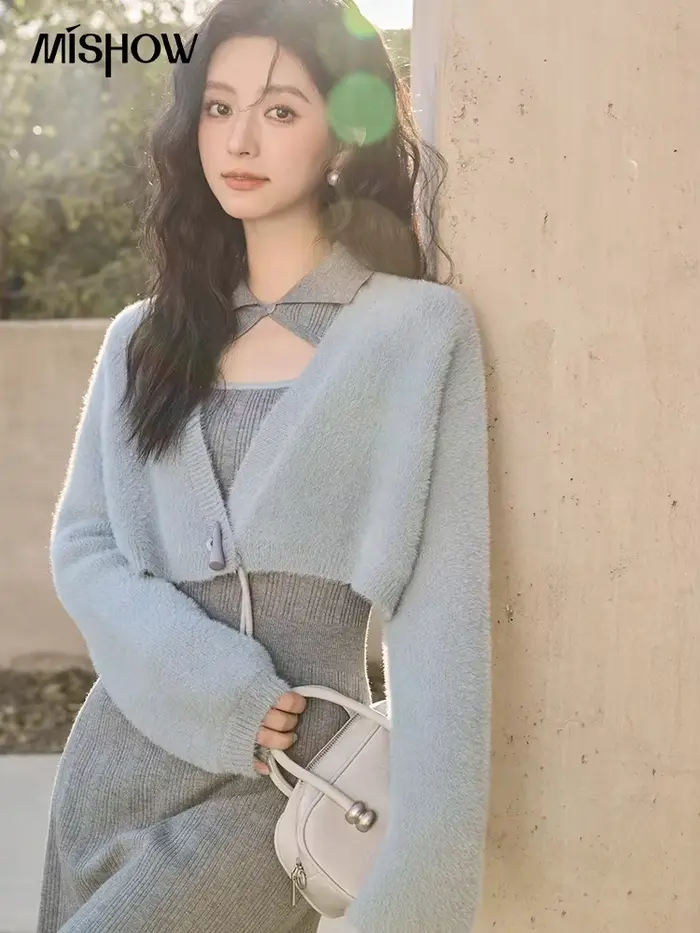 Robe pull femme en fourrure de vison style tricoté à manches évasées et haute élasticité pour automne hiver élégante